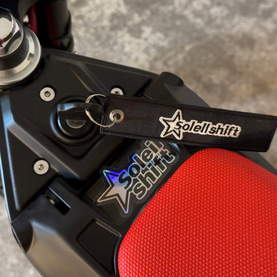 Soleil Shift Jet Tag